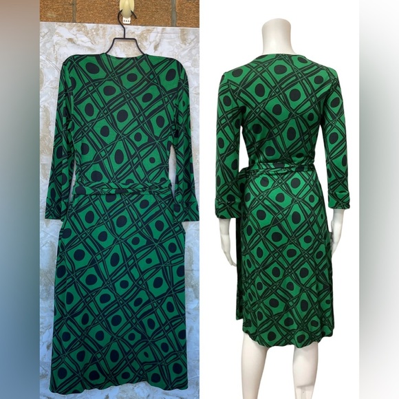 DVF Julian Silk Jersey Wrap Dress – Size 2, Green Geometric Print, 3/4 Sleeves - Picture 3 of 14